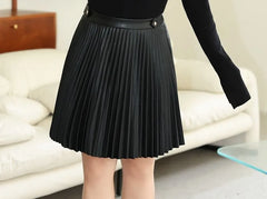 Plus Size High Rise Faux Leather Mini Pleated Skirt
