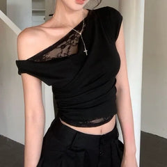 One-Shoulder Short Sleeve Asymmetrical Ruched Lace Trim Crop Top