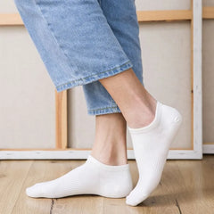 Set of 7 Pairs: Plain Socks