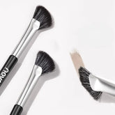 Half Moon Nose Contour Brush