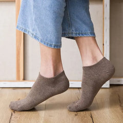 Set of 7 Pairs: Plain Socks