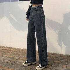 Mid Rise Washed Loose Fit Jeans
