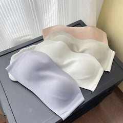 Plain Seamless Wireless Bandeau Bra