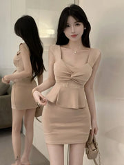Sleeveless Square Neck Plain Peplum Mini Sheath Dress