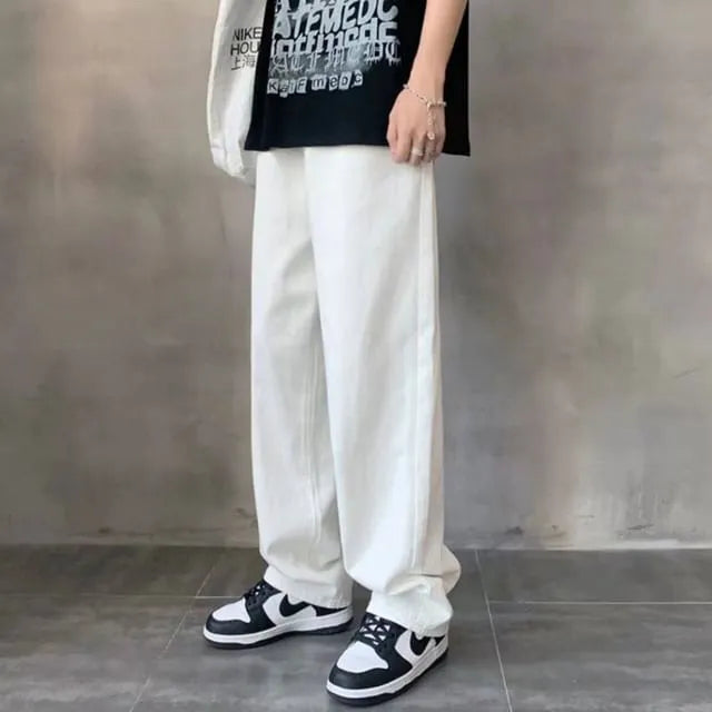 Straight-Cut Loose Jeans