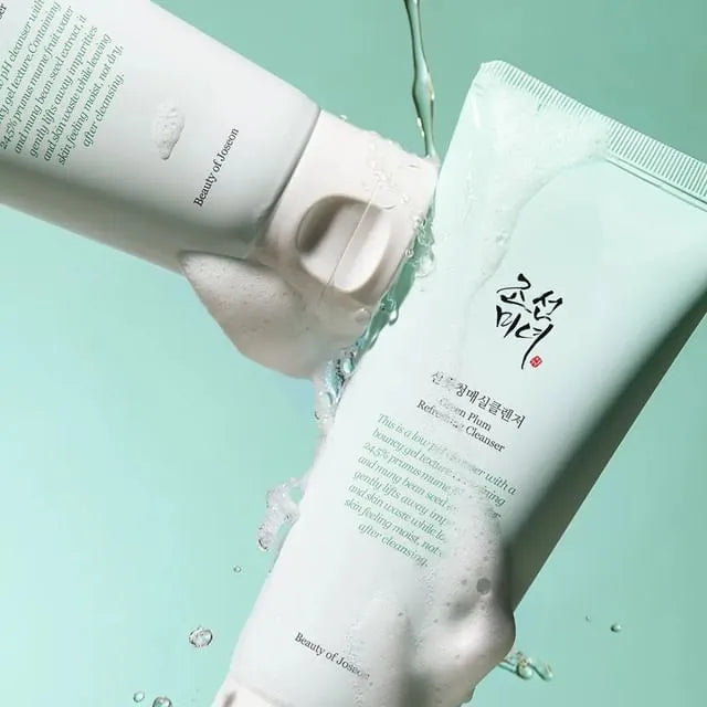 Green Plum Refreshing Cleanser