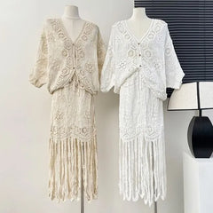 Lace V-Neck Shirt / Fringed High-Waist Pencil Skirt