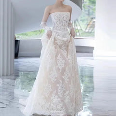 Plain Lace A-Line Tube Wedding Gown