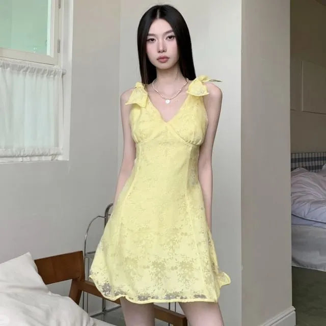 Sleeveless V-Neck Knot Lace Mini A-Line Dress