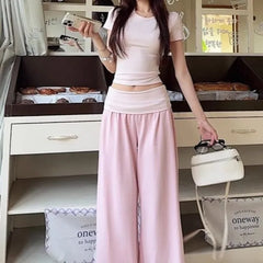 Short-Sleeve Crew Neck Crop Slim Fit T-Shirt / Mid Rise Baggy Pants