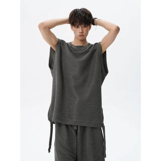 Set: Crew Neck Plain Textured Tank Top + Mid Rise Shorts