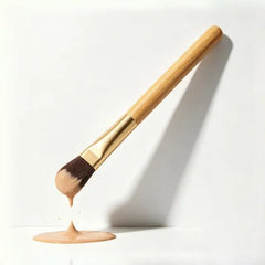 Wooden Handle Makeup Fan Brush