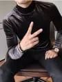 Long-Sleeve Mock Neck Plain Velvet Slim Fit T-Shirt